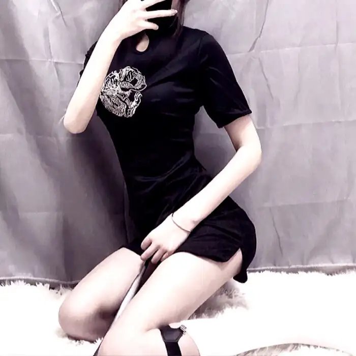 封口之谜 海报
